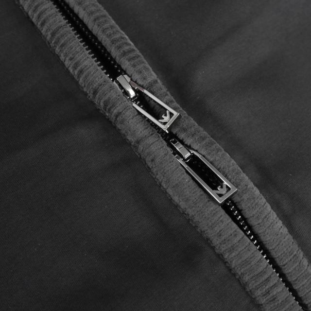 旧作お買い得セール！ EMPORIO ARMANI エンポリオアルマーニ パーカー