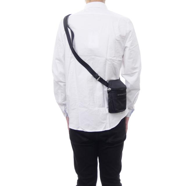旧作お買い得セール！ GIVENCHY ジバンシィ バッグ メンズ ミニ ショルダーバッグ BK60F4K1RG ブラック 旧作処分セール！ GIVENCHY ジバンシィ バッグ メンズ ミニ ショルダー