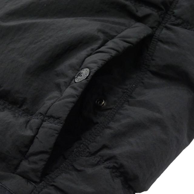 【セール 40％OFF！】STONE ISLAND ストーンアイランド メンズダウンベスト G0419 ブラックの通販は
