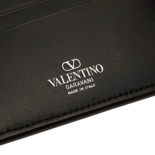 旧作お買い得セール！ VALENTINO ヴァレンティノ 財布 メンズ 二つ折り財布（小銭入れ付き） 4Y2P0577LVN ブラック 旧作お買い得セール！ VALENTINO ヴァレンティノ 財布 メンズ 二つ折り
