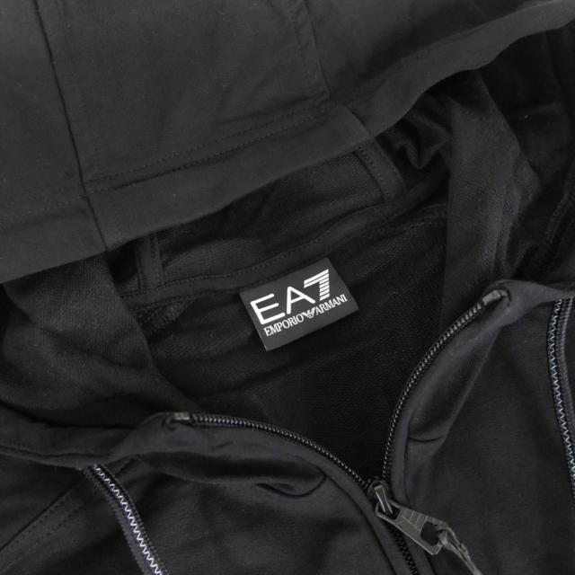 2025 秋冬新作！ EMPORIO ARMANI エンポリオアルマーニ EA7 パーカー