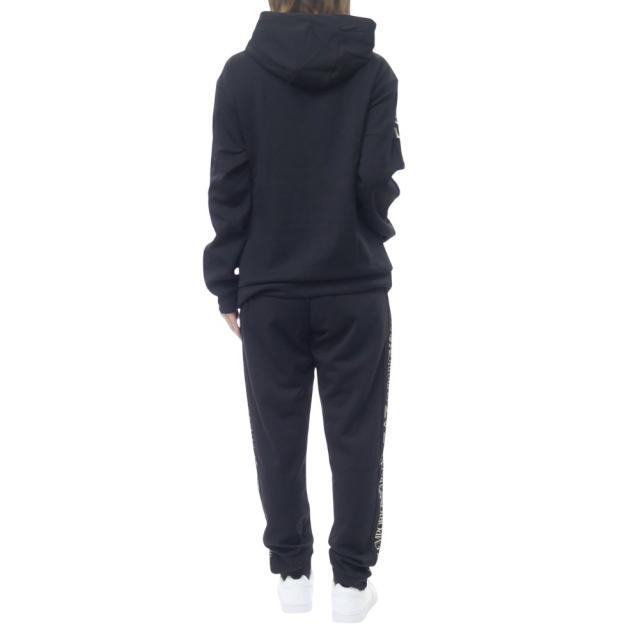 ✨激レア✨ エンポリオアルマーニ ハーフジップ スウェット EA7 ✨激レア✨ エンポリオアルマーニ ハーフジップ スウェット EA7