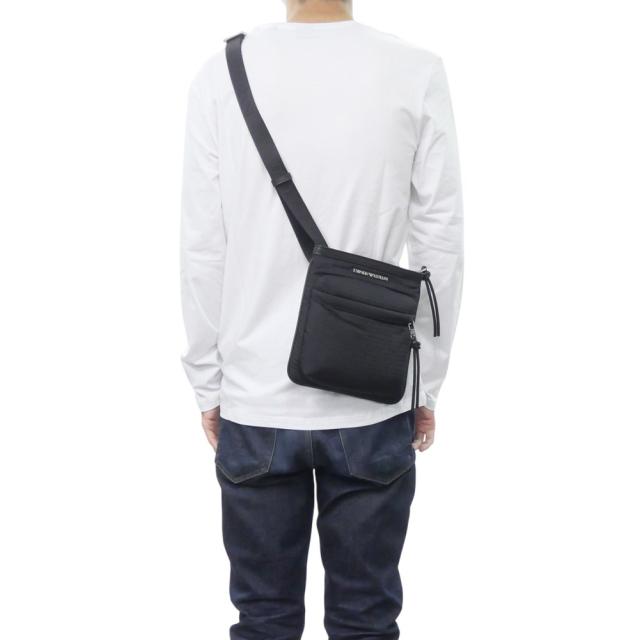 2025 秋冬新作！ EMPORIO ARMANI エンポリオアルマーニ バッグ メンズ ミニショルダーバッグ EM002792 AF14637 ブラック 秋新作 EMPORIO ARMANI エンポリオアルマーニ バッグ メンズ ミニ