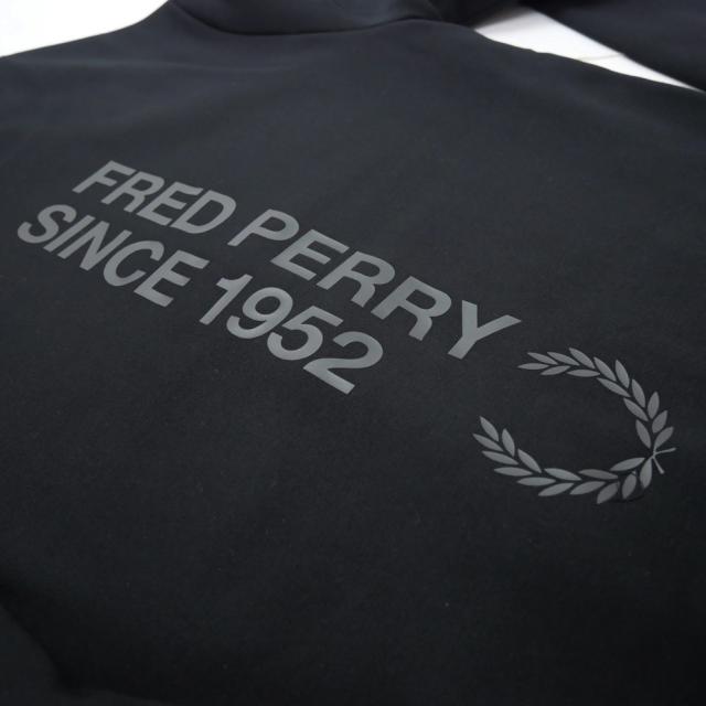 セールAW FRED PERRY フレッドペリー メンズ トレーナー M1369 / BOLD BRANDING CREWNECK SWEATSHIRT ブラック_8