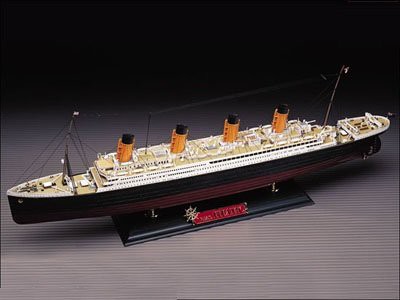 アカデミー 1/400 R.M.S. タイタニック プラモデルの通販はau