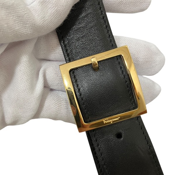 フェラガモ AU-21 8767 ブラック レザー バッグ ショルダーバッグ