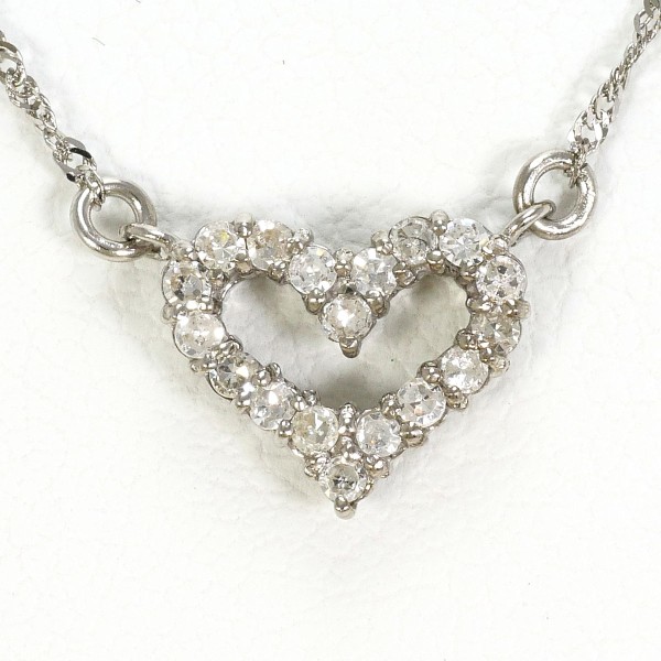 K18 18金 WG ホワイトゴールド ネックレス ダイヤ 0.15 総重量約1.3g