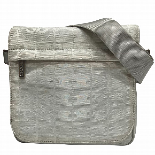 シャネル CHANEL ニュートラベルライン A29347 シルバー バッグ ショルダーバッグ レディース【中古】