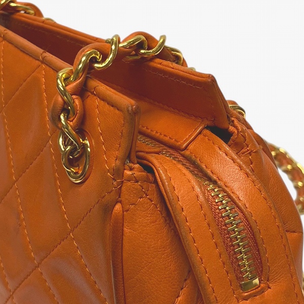 シャネル CHANEL マトラッセ ラムスキン チェーン オレンジ バッグ