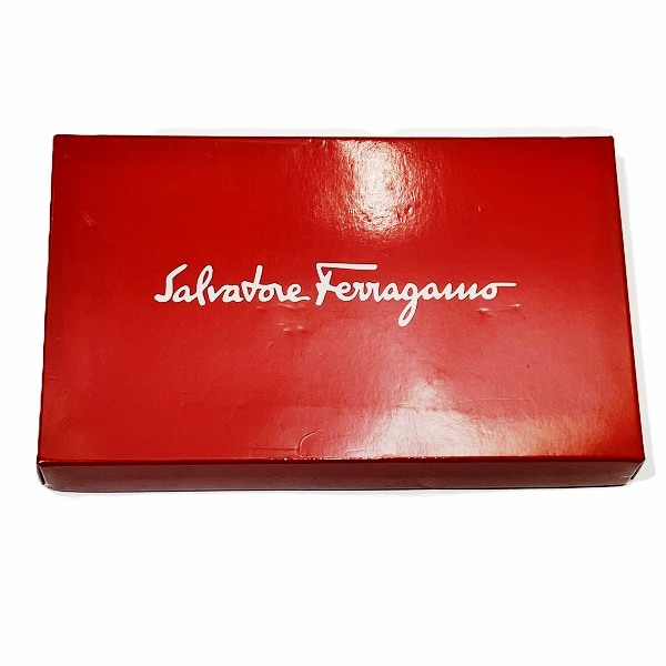 フェラガモ ヴァラ 224072 がま口 長財布 3つ折り財布 レディース【中古】 フェラガモ ヴァラ 224072 がま口 長財布 3つ折り財布 レディース【中古】