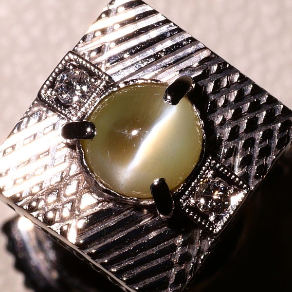 PT850 プラチナ 合金 ピンブローチ クリソベリルキャッツアイ ダイヤ