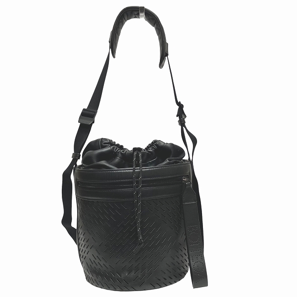 ボッテガ・ヴェネタ 巾着 バケツ型 パンチング バッグ ショルダーバッグ ユニセックス【中古】