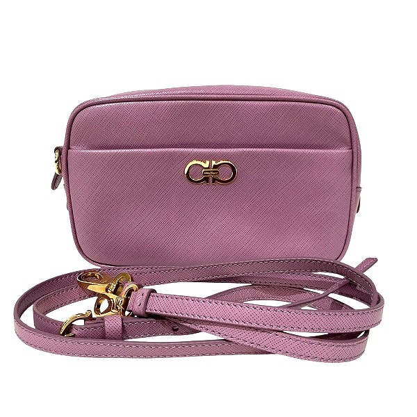 フェラガモ ガンチーニ AU22・C246 ピンク レザー バッグ ショルダーバッグ レディース【中古】