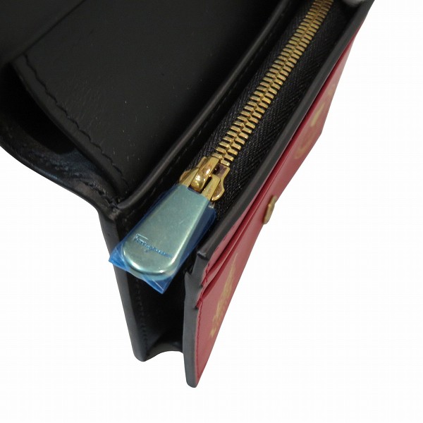 フェラガモ ガンチーニ JL-22D890 2つ折り財布 レディース【中古】 