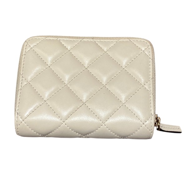 新品 ヴェルサーチ 二つ折り財布 キルティングデザイン メドゥーサ