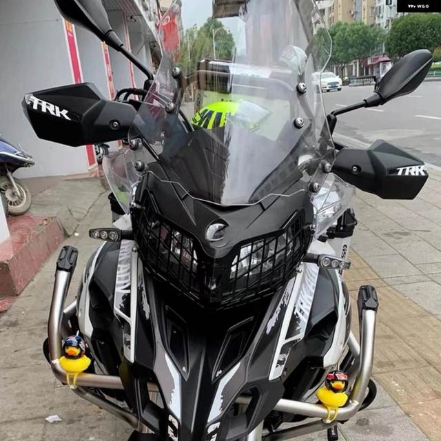 TRK502 バイク ヘッドライト ヘッドランプ グリル シールド ガード カバー プロテクター ベネリ 50 TRK50 2018 - 21