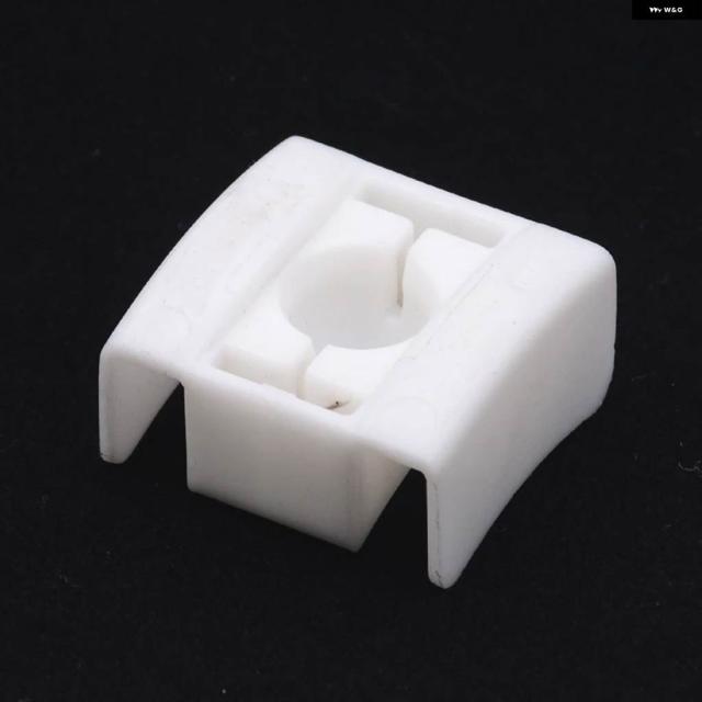 左右 マニュアル トランス ミッション シフト ロッド ブッシング プラスチック アウディ TT QUATTRO 2000-2006 VW GOLF 2003-2006 BEETLE 1J0711550