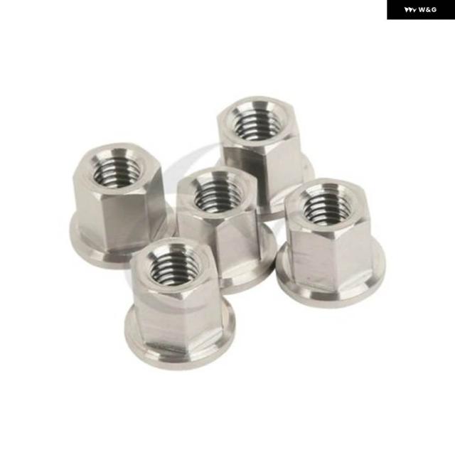汎用 8MM M8 X 1.25 ピッチ チタン製 エキゾースト マニホールド