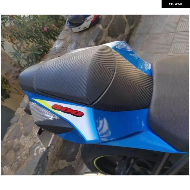 スズキ 750 K11 2011 - 19 GSX-R 600R 750R カーボンリアシートカバー