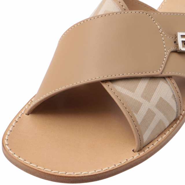 フェンディ FENDI 大人もOK キッズ サンダル バゲット フラット