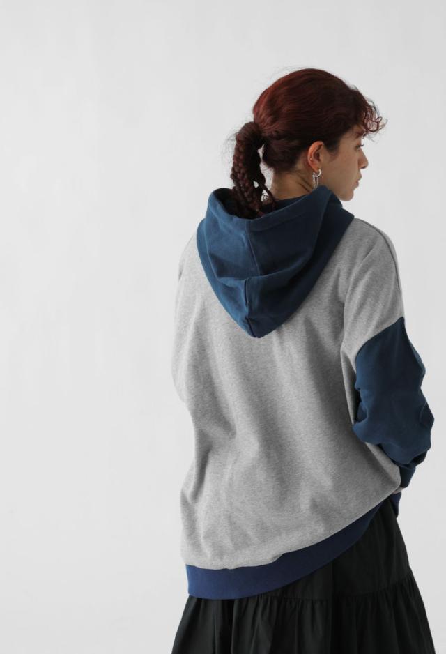 切替 ロゴ フーディー ユニセックス オーバーサイズ 送料無料・メール便不可 秋新作