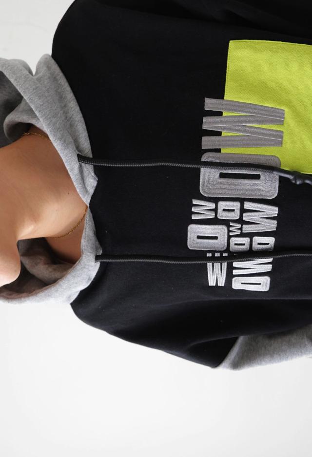 切替 ロゴ フーディー ユニセックス オーバーサイズ 送料無料・メール便不可 秋新作