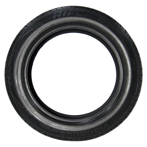 215/60R17 炎節タイア HIFLY ご機嫌飛球 HP801