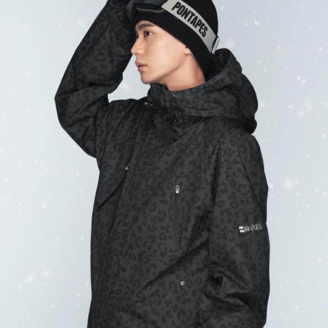 ≪25-26 新作≫ スキーウェア スノーボードウェア メンズ 上下セット