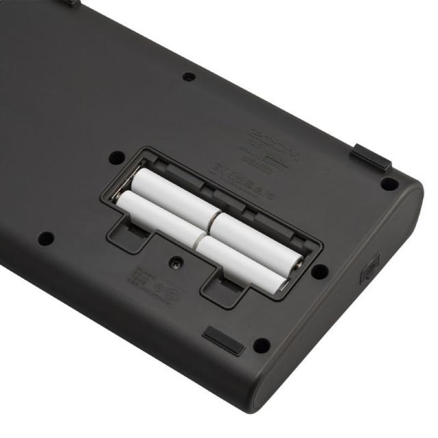 ZOOM R12 マルチトラックレコーダー タッチ操作対応 8トラック仕様の