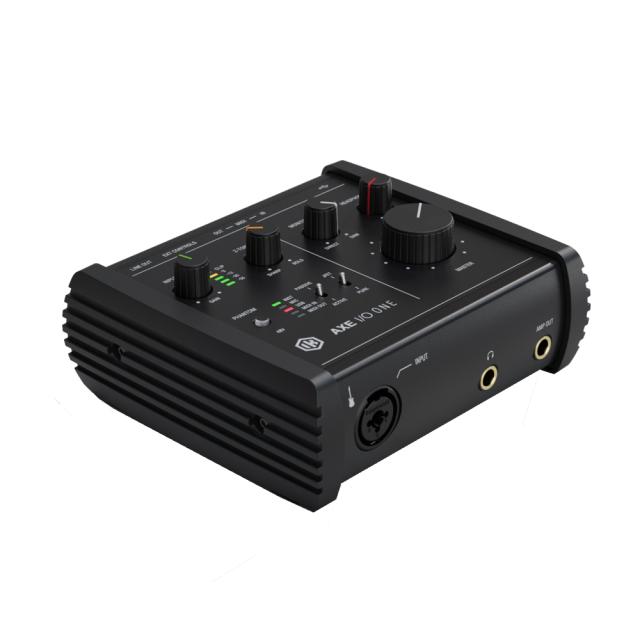 AXE I/O プレミアム　オーディオインターフェイス IK Multimedia AXE I/O ONE 1IN 3OUT USB-C オーディオ