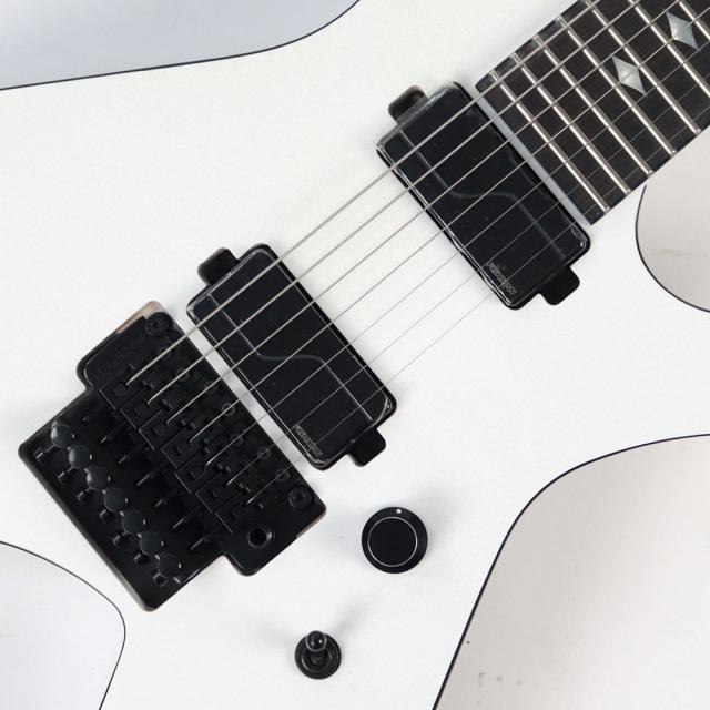 【訳あり】 B.C.Rich WARLOCK LEGACY 7 with Floyd Rose Gloss White（White Pearl） 7弦エレキギター アウトレット_4