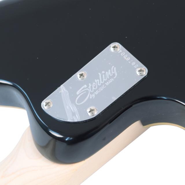Sterling by MUSICMAN AX40-TBL-M AXIS Trans Blue JAPAN LIMITED ロック式トレモロ搭載 キルトメイプルトップ ブルー_6