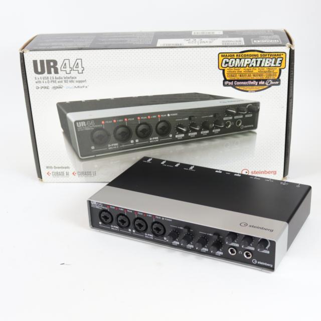 箱付き】UR44 STEINBERG ( スタインバーグ )