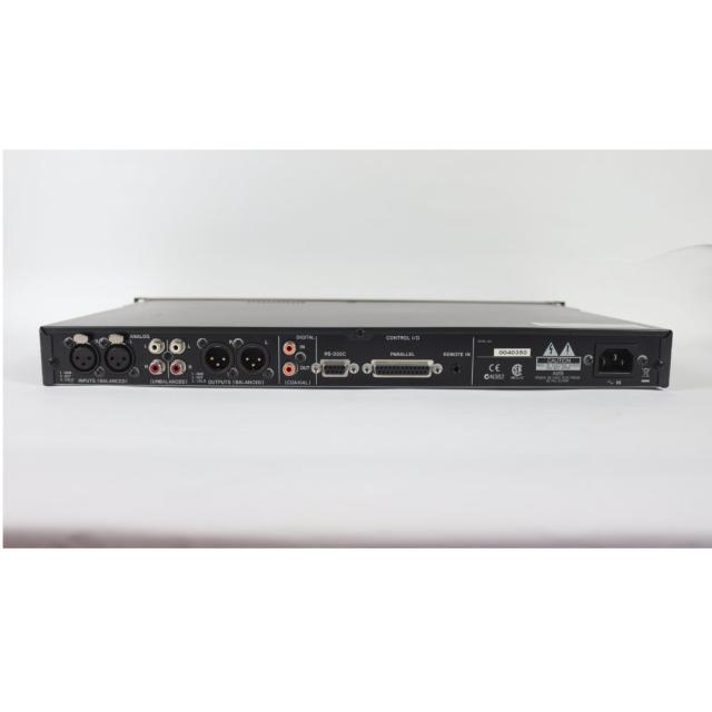貴重 TASCAM   CDステレオオーディオレコーダー【SS-CDR1】 SS-CDR1 | ソリッドステート/CD ステレオオーディオレコーダー