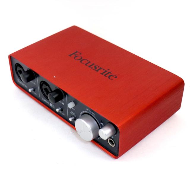 Focusrite オーディオインターフェース Scarlet2i2 赤