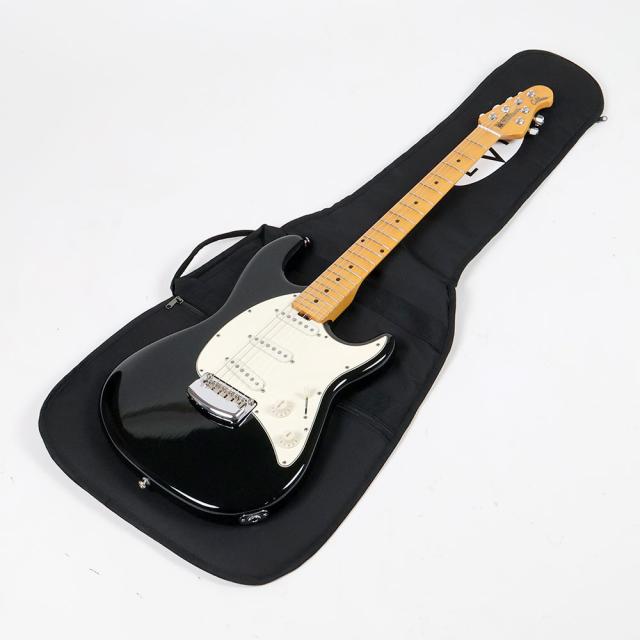 【中古】 エレキギター Music Man Cutlass SSS Black 2016年製 ミュージックマン カトラス