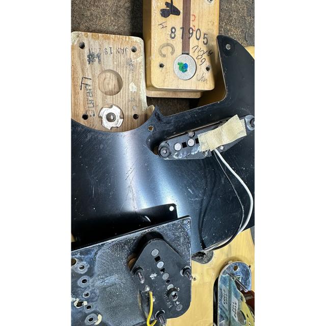 【中古】 エレキギター Fender 60th Anniversary Telecaster Maple Fingerboard Blackguard Blonde 2011年製_2