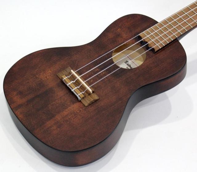 Baton Rouge UR10C-Slim スリムウクレレ コンサートの通販はau PAY  