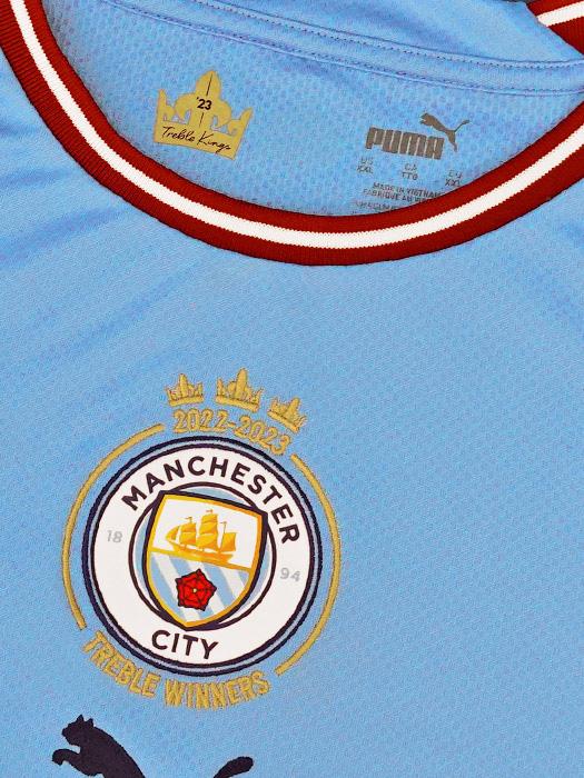 プーマ) PUMA/22/23マンチェスターシティ/3冠記念ユニフォームボックス/半袖/ハーランド/EPL優勝+NRFR/779041-01