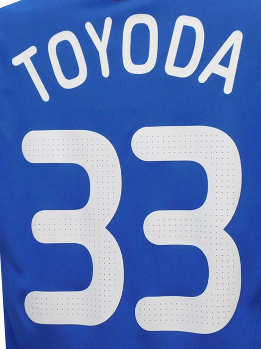 アディダス) adidas/08/09日本代表/ホーム/半袖/豊田/720986の通販はau