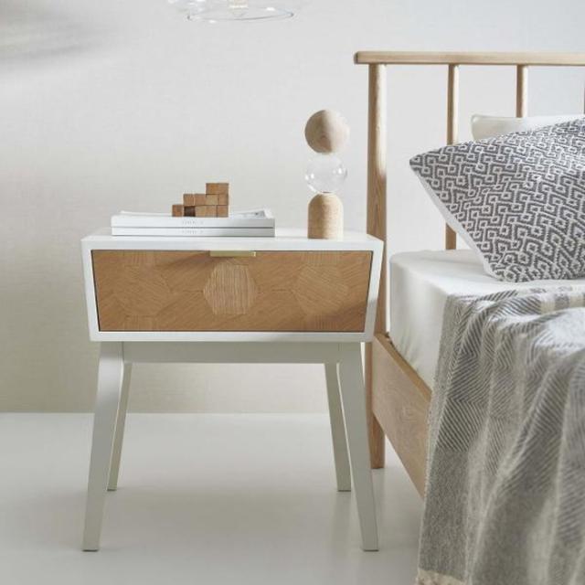 ナイトテーブル ブラック ホワイト W48×D38×H50 azu-gt-311  サイドテーブル ナイトテーブル テーブル 送料無料 北欧 モダン 家具 インテリア ナチュラル テイスト 新生活 オススメ おしゃれ 後払い の通販は