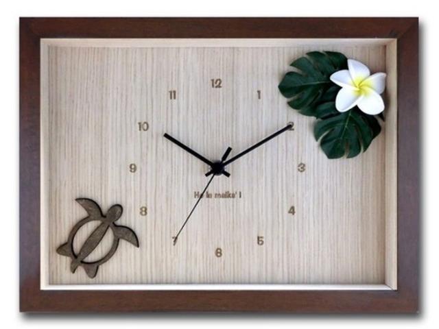 ハワイアンクロック プルメリアイエロー ブラウン ブラウン プルメリア：イエロー DC-1604 保証付 kar-3164190s1  置き掛け兼用時計 置き時計 掛け時計 送料無料 北欧 モダン 家具 インテリア ナチュラル テイスト 新生活 オススメ おしゃれ 後払い の通販は 5,962円