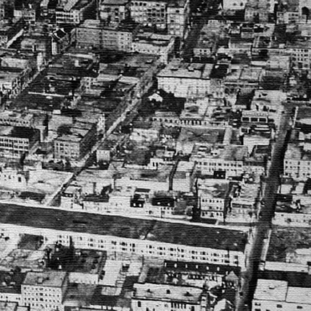 旧市街 風景写真 PHOTO Lサイズ 57cm×57cm アートパネル ファブリックパネル アートボード インテリアパネル 壁掛け 日本製 ラッピング付き lib-pho-0071-r-l  アートパネル アートボード 壁紙 装飾フィルム 送料無料 北欧 モダン 家具 インテリア ナチュラル テイスト 新生の通販は