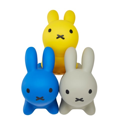 ブルーナボンボン くみくみ クールボックスおもちゃ こども 子供 知育 勉強 ベビー 0歳6ヶ月の通販は 5,428円