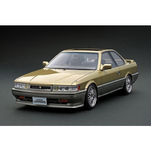 ignition model 1／18 Nissan Leopard 3.0 Ultima (F31) Gold／Silver 【IG3699】 (ミニカー)ミニカー