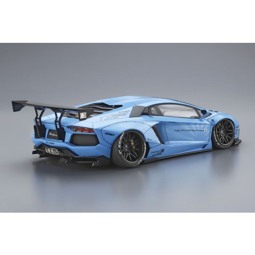 アオシマ LBワークス ランボルギーニ アヴェンタドール Ver.1 1／24