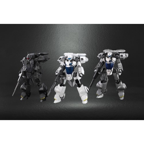 ナイトストライカー　1/32 レジンキャストキット　インターグレイ RC BERG LTD.