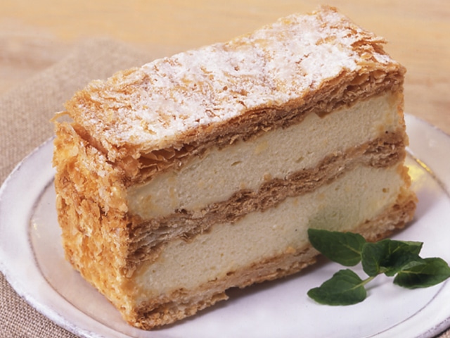 フレック】 ミルフィーユ 75G 6食入 冷凍の通販はau PAY マーケット