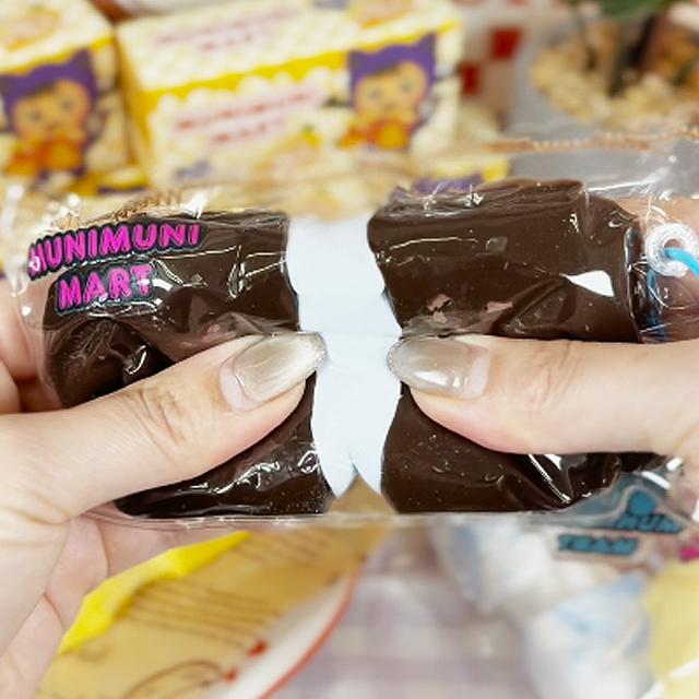 MUNIMUNI MARTスクイーズ・チーズケーキ ムニムニマート SNS のびーる
