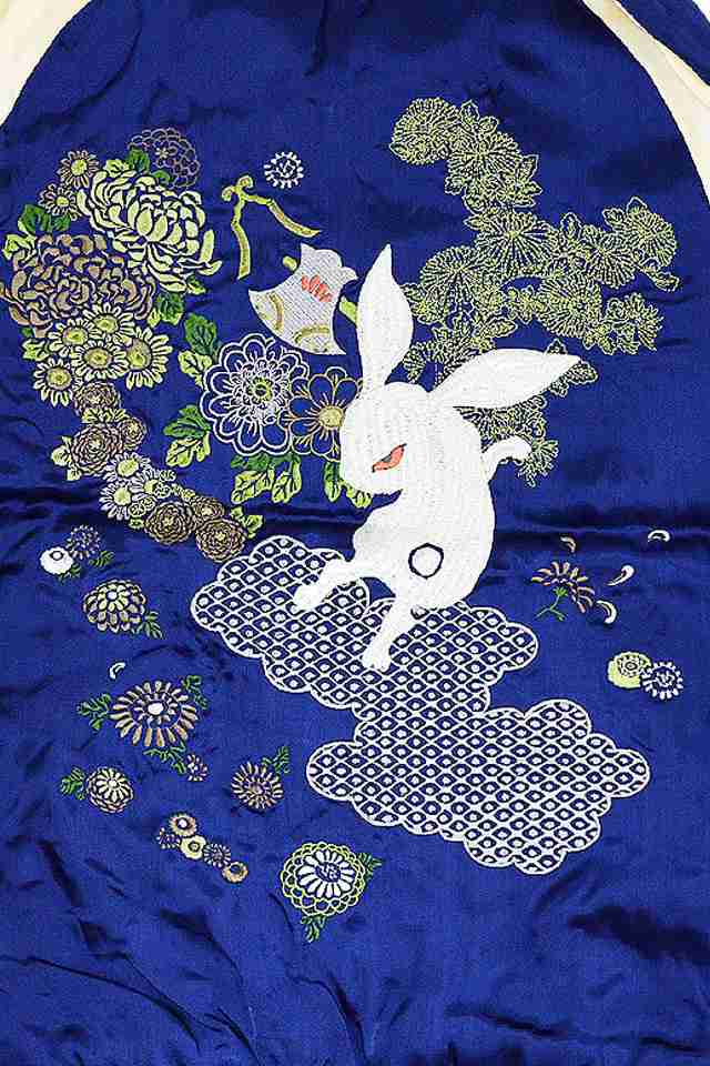 斧琴菊兎×華兎リバーシブルスカジャン ちきりや CKR-17 チキリヤ 和柄 和風 うさぎ ウサギ 刺繍 スーベニアジャケット｜au PAY マーケット
